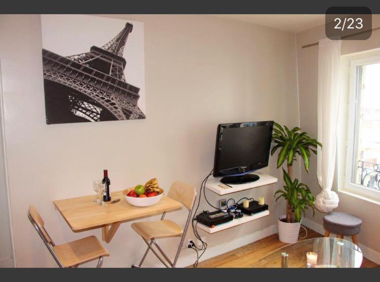 Petit havre de paix de 27m2 à Montmartre Paris Exterior foto