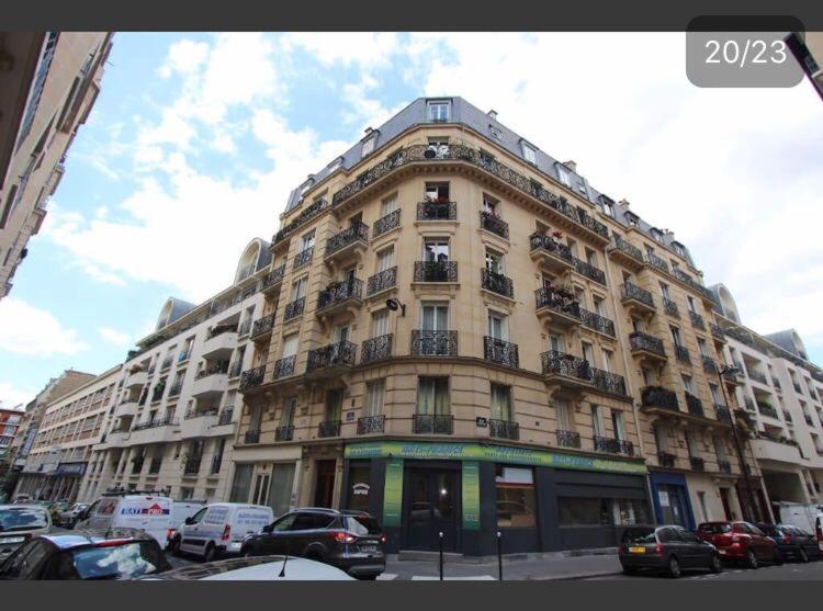 Petit havre de paix de 27m2 à Montmartre Paris Exterior foto